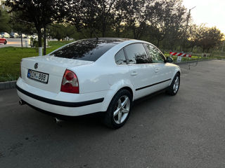 Volkswagen Passat foto 4