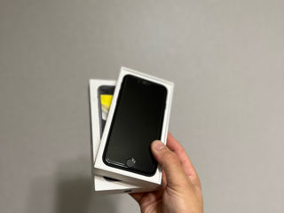 Iphone SE 2020 Black New foto 2