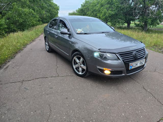 Volkswagen Passat foto 2