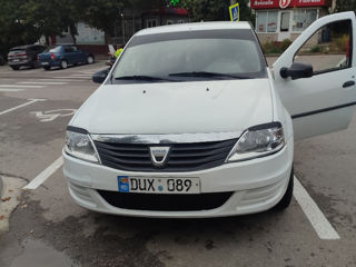 Dacia Logan foto 1