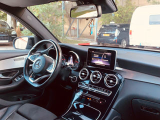 Mercedes GLC foto 7