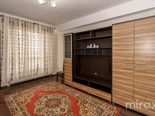 Apartament cu 2 camere, 58 m², Telecentru, Chișinău foto 4