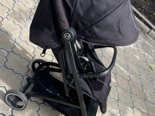 Прогулочная коляска Cybex Beezy moon black foto 2