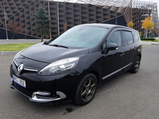 Renault Grand Scenic foto 2