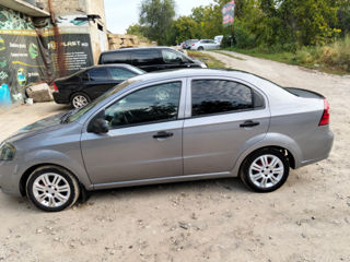 Chevrolet Aveo foto 4