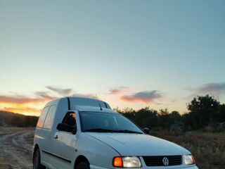 Volkswagen Caddy foto 1