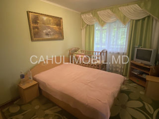 Apartament cu 2 camere, 58 m², Centru, Cahul foto 2