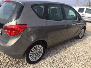 Opel Meriva foto 4