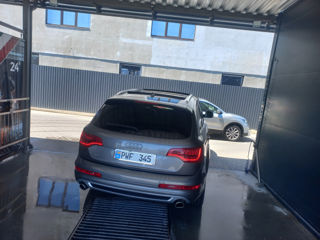 Audi Q7 foto 10