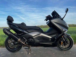 Yamaha T-MAX foto 4