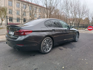 BMW 5 Series foto 5