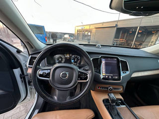 Volvo XC90 foto 16