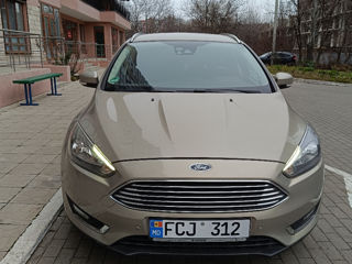 Ford Focus foto 4