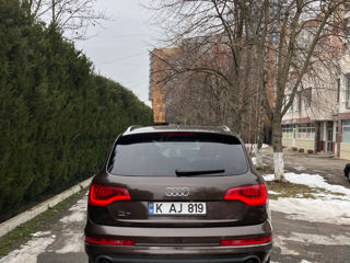 Audi Q7 foto 4