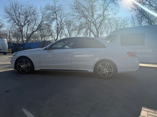 Mercedes E-Class foto 5