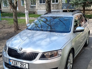 Skoda Octavia foto 1