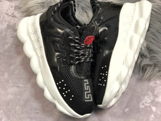 Versace Chain Reaction 2 Black/White Women's foto 2