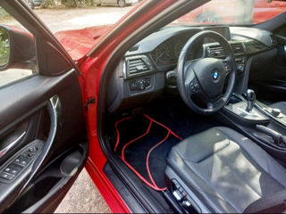 BMW 3 Series foto 8