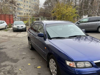 Mazda 626 foto 3