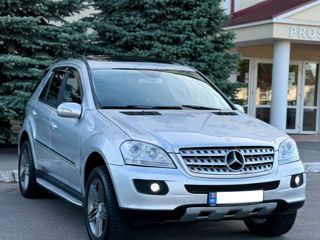 Mercedes M-Class foto 3