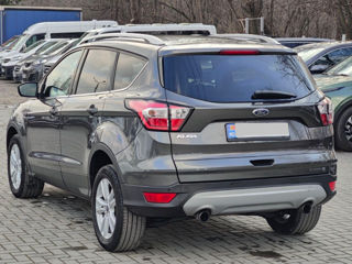 Ford Kuga foto 5