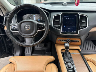 Volvo XC90 foto 12