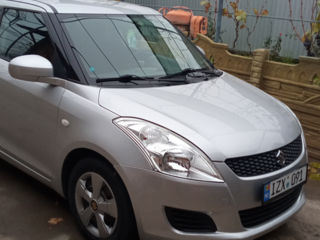 Suzuki Swift foto 10