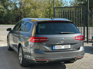 Volkswagen Passat foto 6