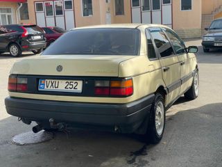 Volkswagen Passat foto 2