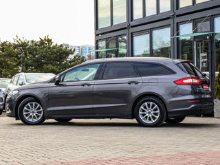 Ford Mondeo foto 2