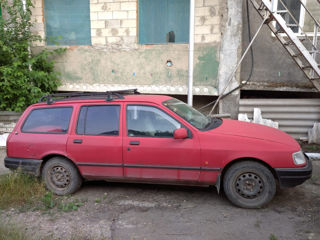 Ford Sierra foto 2