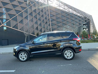 Ford Kuga foto 3