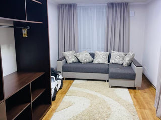 Apartament cu 2 camere, 77 m², Râșcani, Chișinău