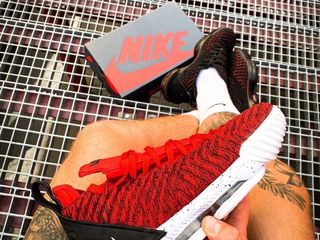 Nike LeBron 16 Red foto 9