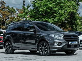 Ford Kuga foto 1