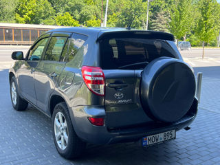 Toyota Rav 4 foto 3