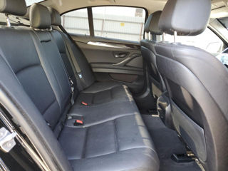 BMW 5 Series foto 10