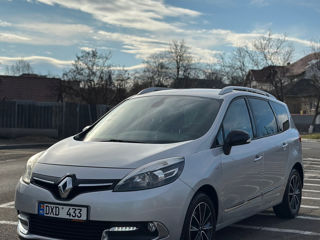 Renault Grand Scenic foto 2