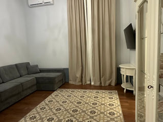 Apartament cu 3 camere, 79 m², Centru, Chișinău foto 2