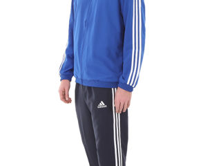 Costum sportiv Adidas foto 9