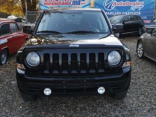 Jeep Patriot foto 2