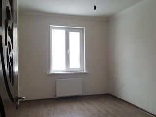 De vinzare apartament cu 2 odai 143 seria 15 Mcr., Cahul foto 1