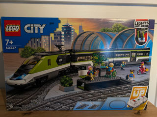 Lego  City  60337  Express Passenger Train. foto 2