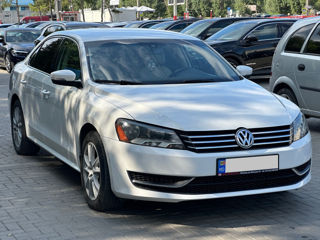 Volkswagen Passat foto 4