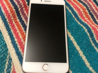 iPhone 8 Plus, Gold, 64GB. Stare foarte bun.