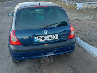 Renault Clio foto 3