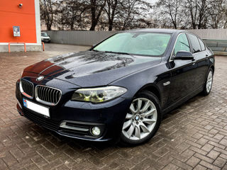 BMW 5 Series foto 2