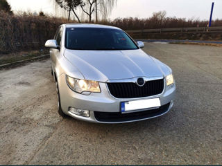 Skoda. Superb.  Octavia