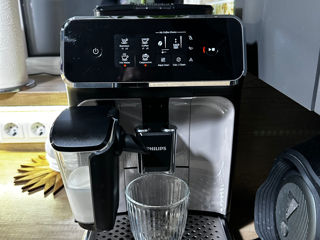 Aparat de cafea Philips 9206AD-4 LatteGo