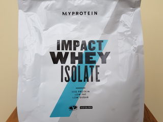 Proteina impact whey isolate si Clear Whey Isolate MyProtein